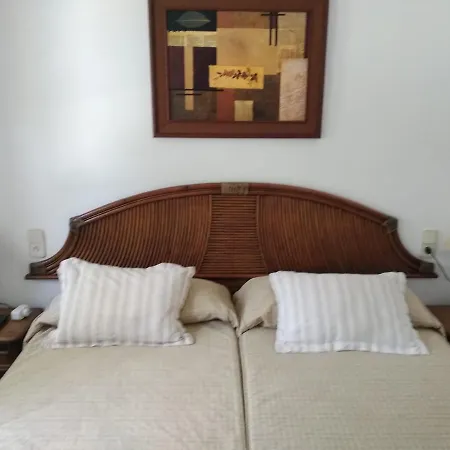 Holiday home Santamaria En El Rodat *